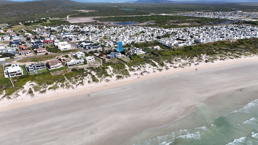 4 Bedroom Property for Sale in Struisbaai Western Cape